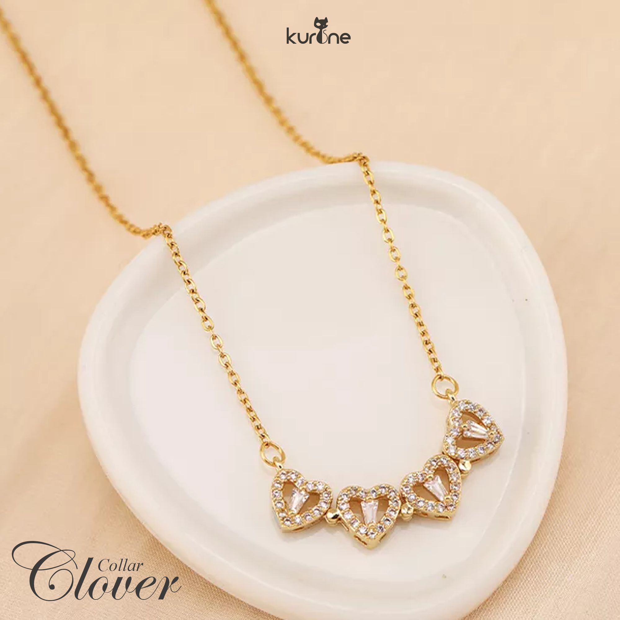 (013) Collar Clover